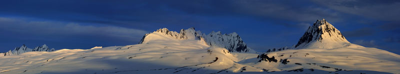 THOMPSON_PASS_40X216