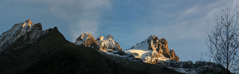 ECRINS PANO VU DE CHAMPHORENTWWTCTFN